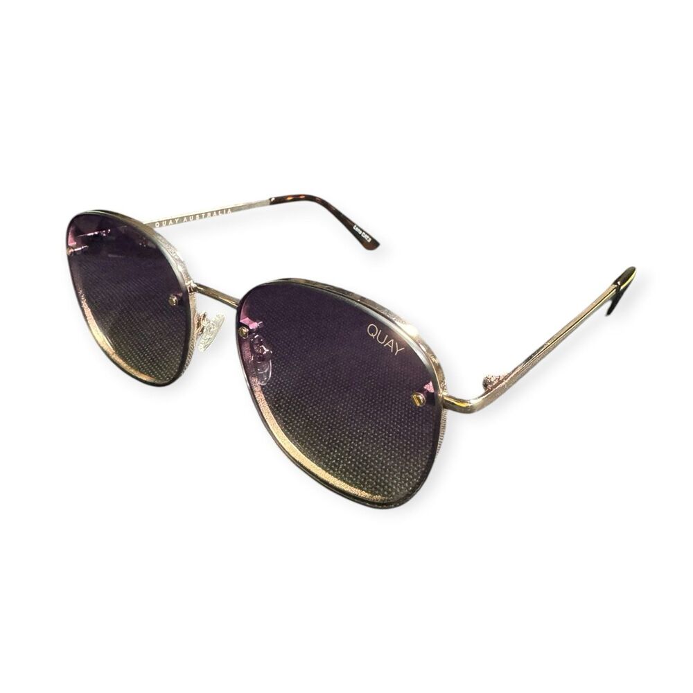 Quay Australia Jezabell Round Sunglasses 126 Gold Brown Frames Lenses Retro